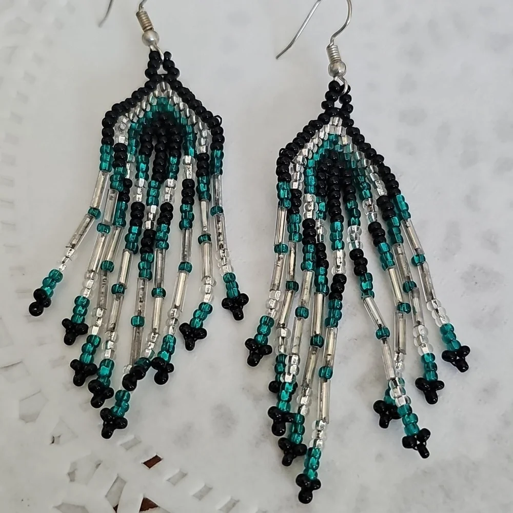 Philadelphia Eagle Fans Elegant Beaded Dangle Earrings - Black and Teal